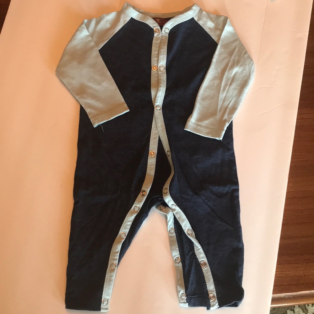 7 For all Mankind. Never been worn